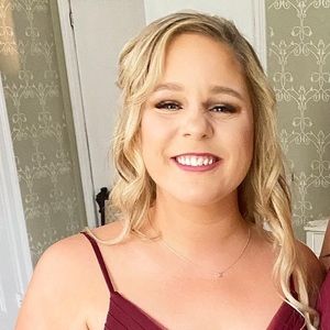 Meet your Posher, Lizzie